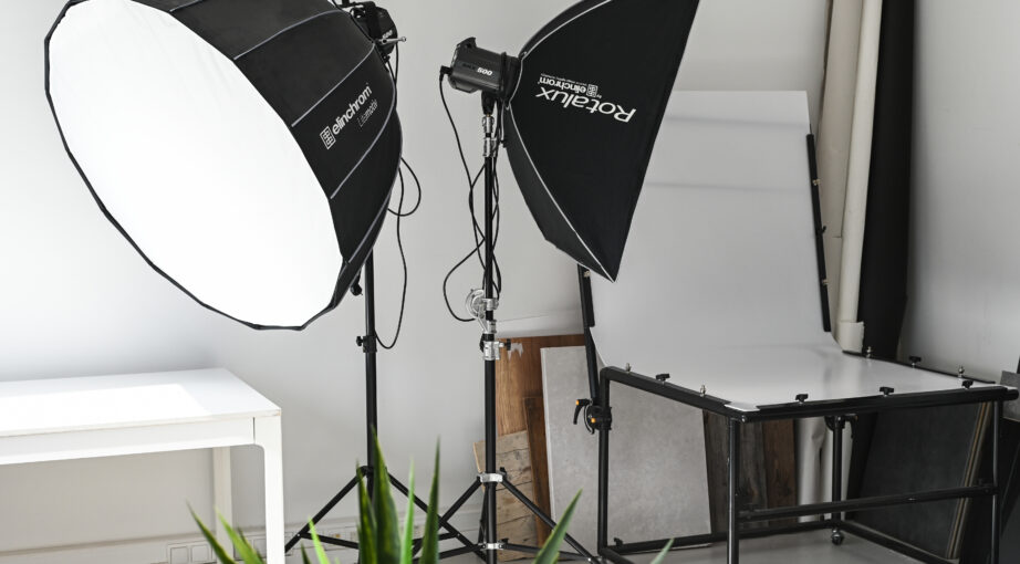 Co&nbsp;warto wiedzieć przed&nbsp;wynajmem studia? Poznaj tajniki sesji produktowej!