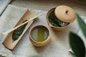 Tea pairing, czyli dobieranie herbaty do&nbsp;potrawy – najnowszy trend w&nbsp;fine diningu 