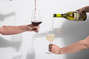 Piwa bezalkoholowe podbiły polski rynek, teraz czas na&nbsp;wino!