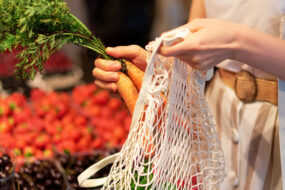 Żywność ekologiczna – jak odróżnić produkty BIO od&nbsp;innych?