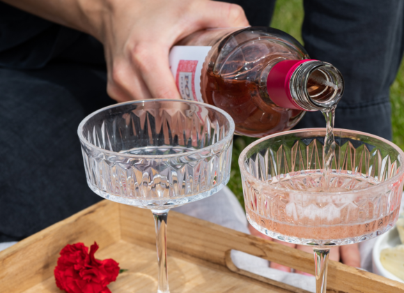 Na jakie alkohole Polacy stawiają wiosną? Winne wybory Polaków