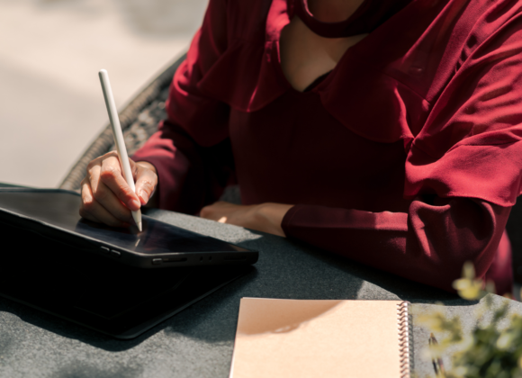 Jak tworzyć treści, które klienci będą chcieli przeczytać? Kreatywny copywriting