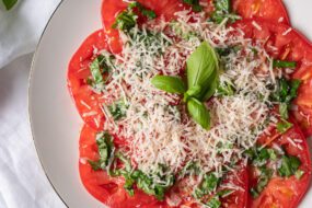 Aromatyczne carpaccio z&nbsp;pomidorów