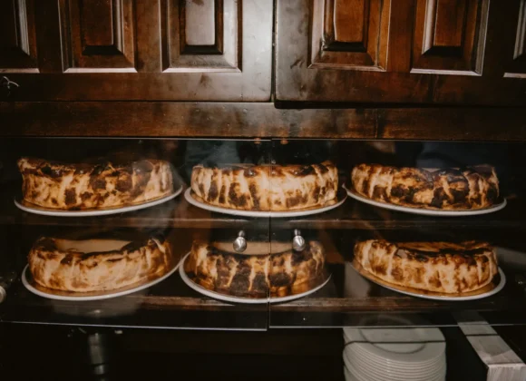 Historia sernika baskijskiego – od skromnych początków do viralowego sukcesu! san sebastian cheesecake-sept23-commissioned -global rights-Cecilia Alvarez-Hevia Arias18.jpg