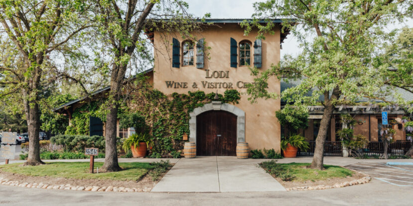 Lodi Wine Visitor Center Front_1_Stephanie Russo Photography_Lodi Winegrape Commission