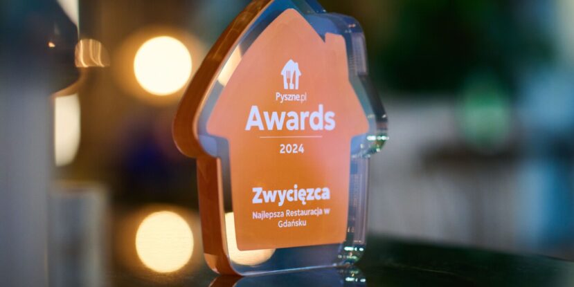 Znamy zwycięzców Pyszne.pl Awards 2024. Pizza King ze Szczecina z tytułem Restauracji Roku Pyszne.pl Awards 2024_statuetka