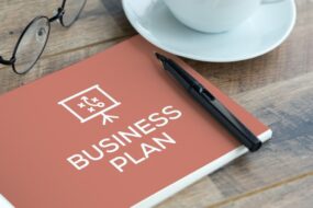Dlaczego warto (i&nbsp;trzeba) mieć biznesplan, otwierając lokal gastronomiczny?  