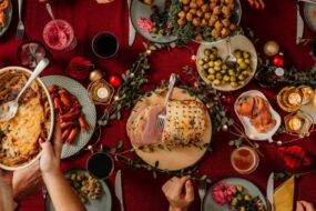 Świąteczna fotografia kulinarna – jak tworzyć content, który&nbsp;robi klimat?