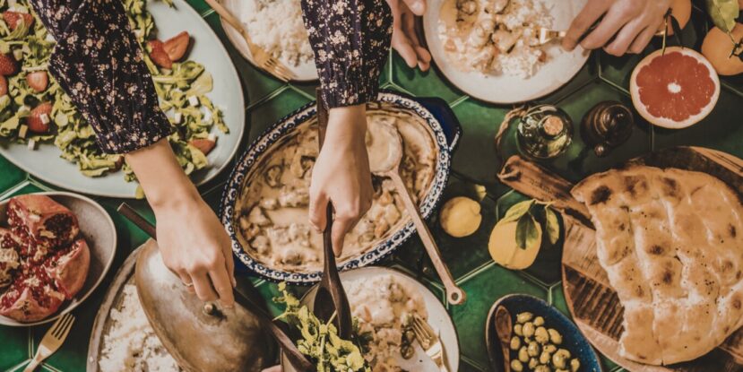 Jak gotują Polacy od święta? Sprawdzone smaki i rodzinne gotowanie www - fad