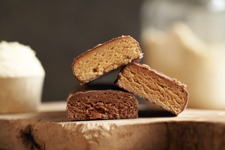 Three,Vegetarian,Protein,Chocolate,Bars,With,A,Jar,Of,Whey