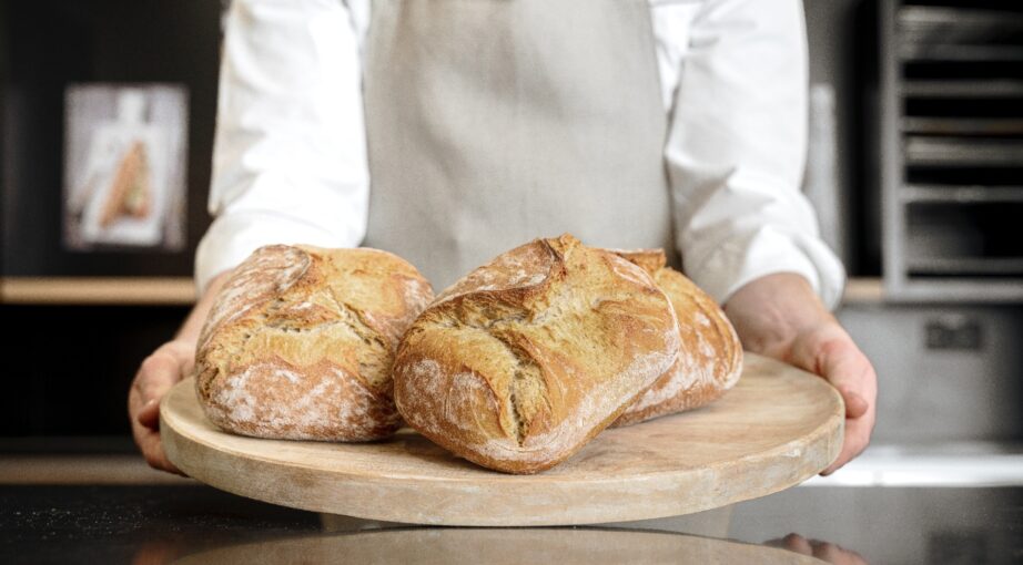 Presja kosztów i&nbsp;brak pracowników. Jak restauracje i&nbsp;hotele odpowiadają na&nbsp;rosnące wyzwania operacyjne?