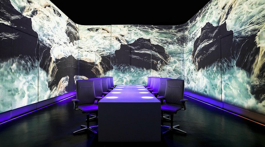 Experience dining – dlaczego restauracje projektują dziś całe doświadczenia?