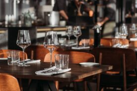 Gastronomia z&nbsp;długiem przekraczającym 1 mld zł. Dlaczego branża wciąż walczy o&nbsp;rentowność?