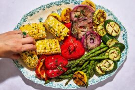 Grill to&nbsp;nie&nbsp;tylko&nbsp;kiełbasa. Jak zmienia się kultura grillowania?