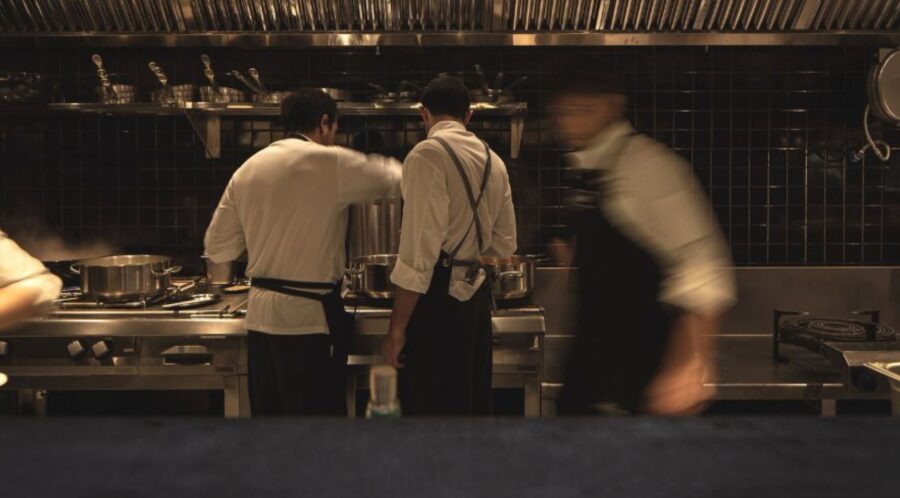 Dlaczego w&nbsp;gastronomii coraz trudniej o&nbsp;pracowników?