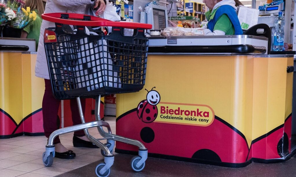 Biedronka zmienia etykiety promocyjne. W&nbsp;tle postępowanie UOKiK
