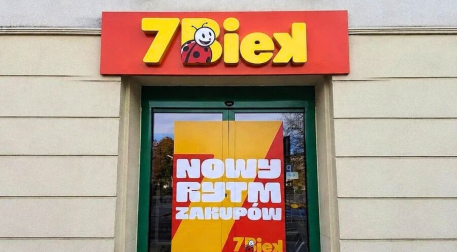 Biedronka testuje 7BIEK w&nbsp;Siewierzu. Czy&nbsp;nowy format sklepu to&nbsp;odpowiedź na&nbsp;Żabkę?